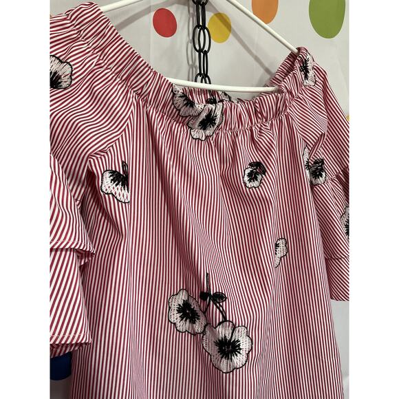 NWOT Ces Femme Size S Off The Shoulder Dress Pinstriped Floral - Picture 5 of 16